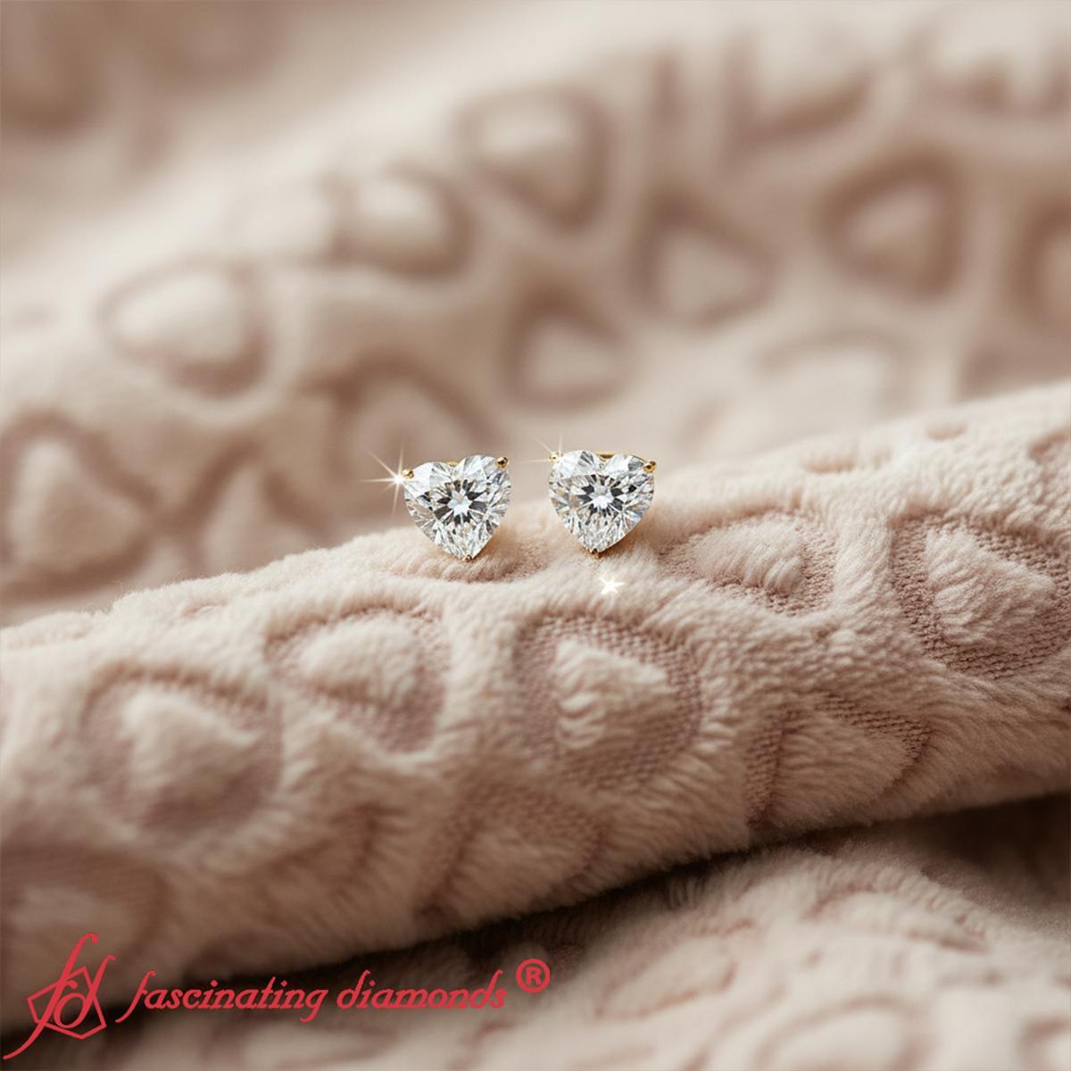 Heart Shaped 3 Prong Basket Stud Earring