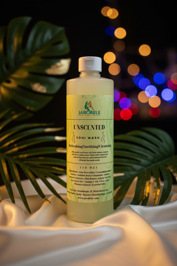 Jarobele Unscented Yoni Wash – Full Bottle Editorial